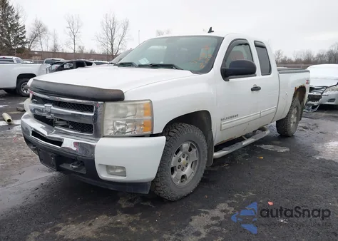 2010 Chevrolet Silverado 1500 Lt z USA, uszkodzony, nr VIN 1GCSKSE30AZ288469